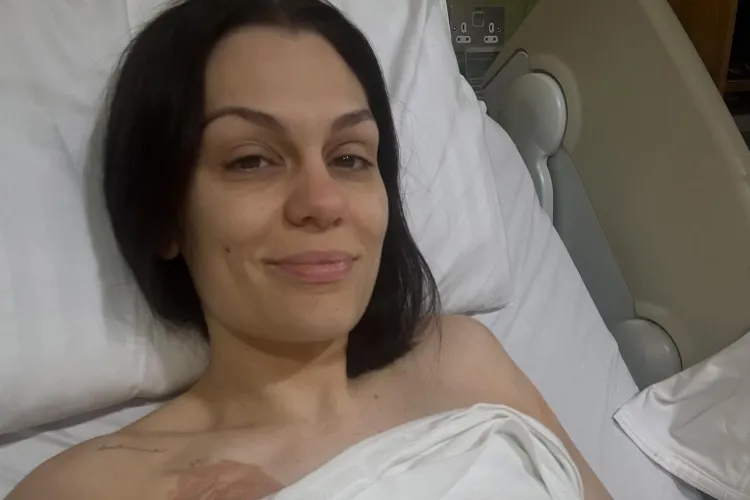 Jessie J Hospitalized